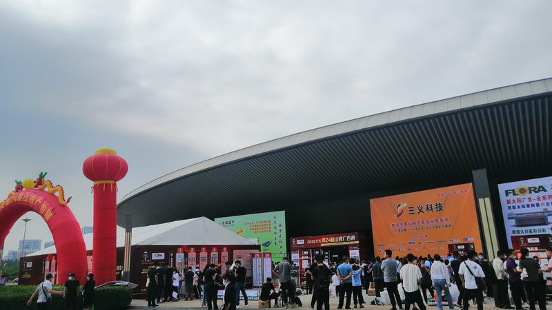 上海灯箱制作代理：揭秘高品质灯箱的秘密